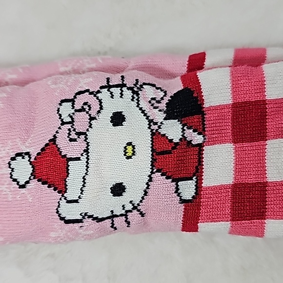 Hello Kitty Christmas Slipper Socks Shoe size 4-10 - Picture 2 of 4